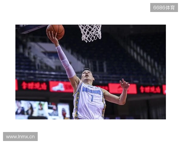 蒯纪闻:我们虽然踢顶级联赛可能多一点,但广东队磨合更久 蒯纪闻:我们虽然踢顶级联赛可能多一点,但广东队磨合更久