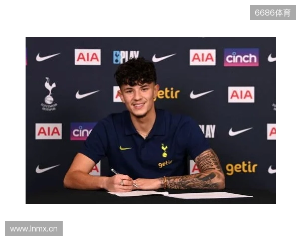 官方：泰国归化21岁切尔西青训出身的球员苏瑟普-贝尔